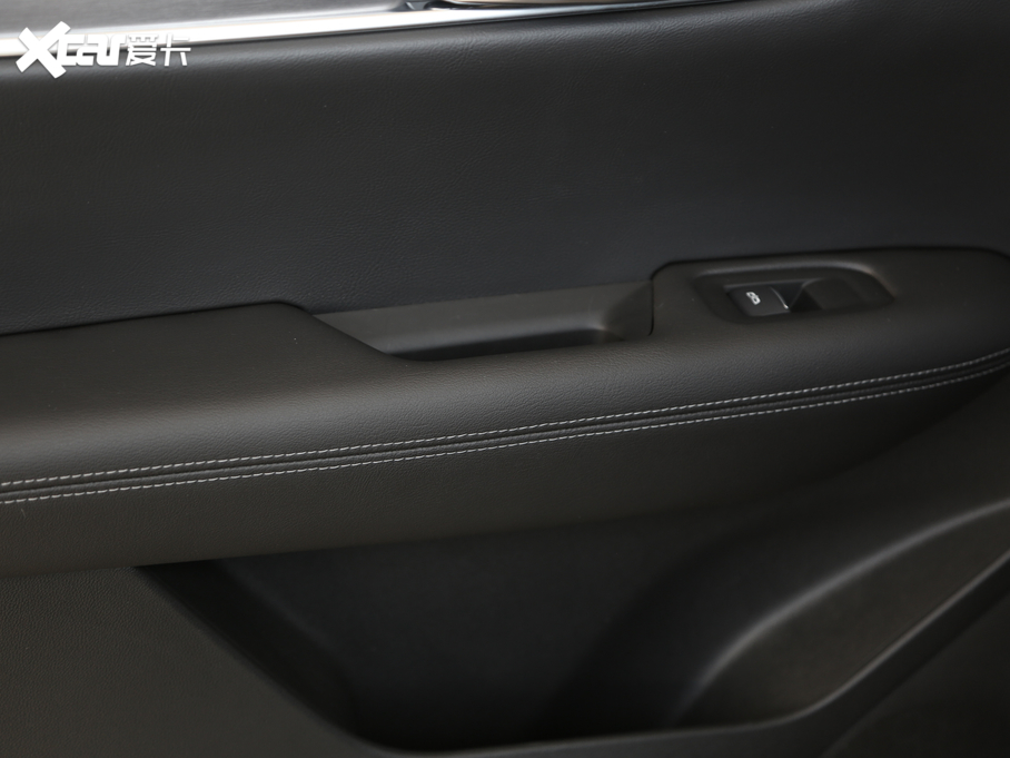 2020PXT5 28T (q)g(sh)