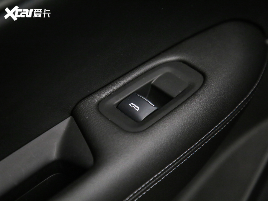 2020PXT5 Ŀ 28T 򌼼g