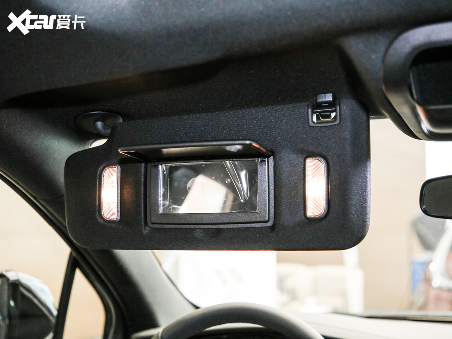 2020PXT5 Ŀ 28T 򌼼g