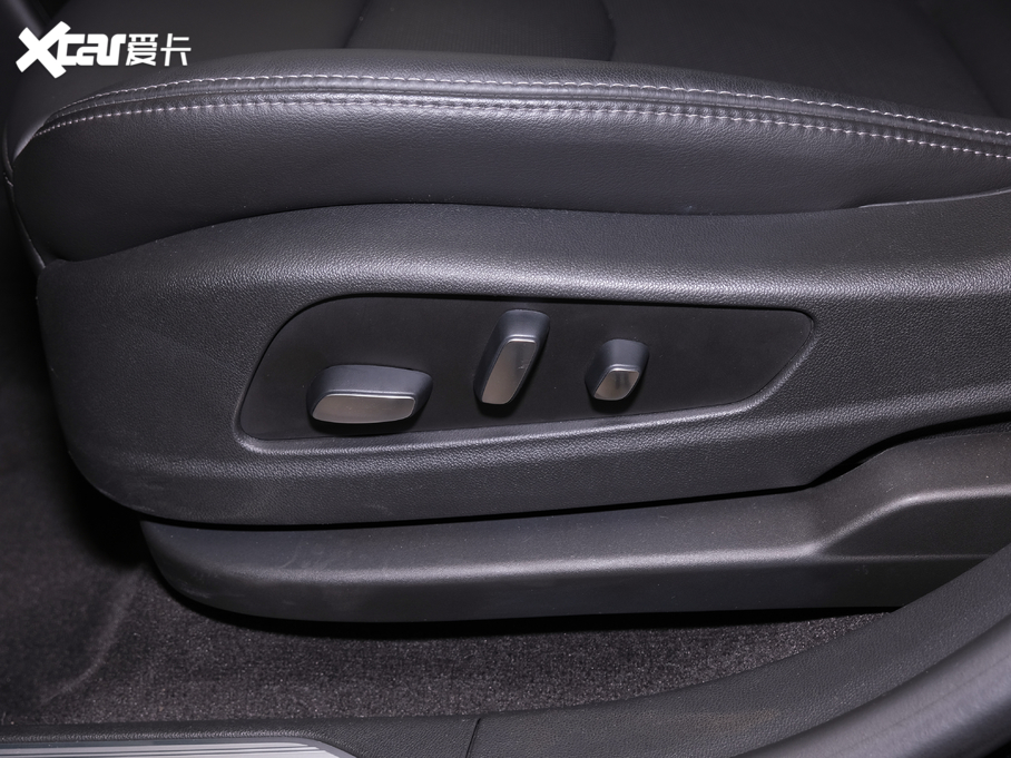 2020PXT5 Ŀ 28T (q)I(lng)\