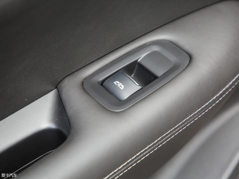 2020PXT6 28T (q)K\(yn)(dng)