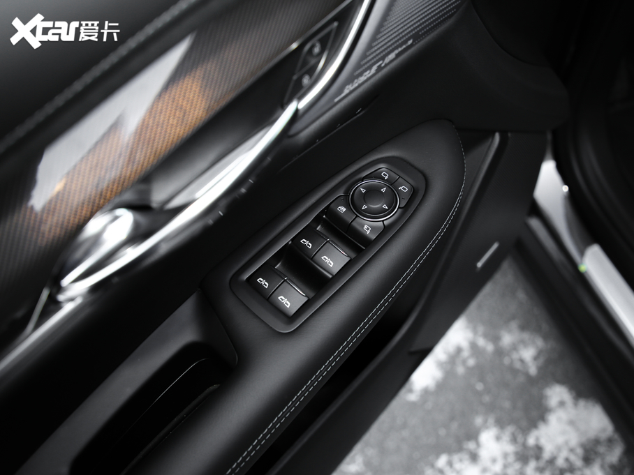 2020PXT6 28T (q)K\(yn)