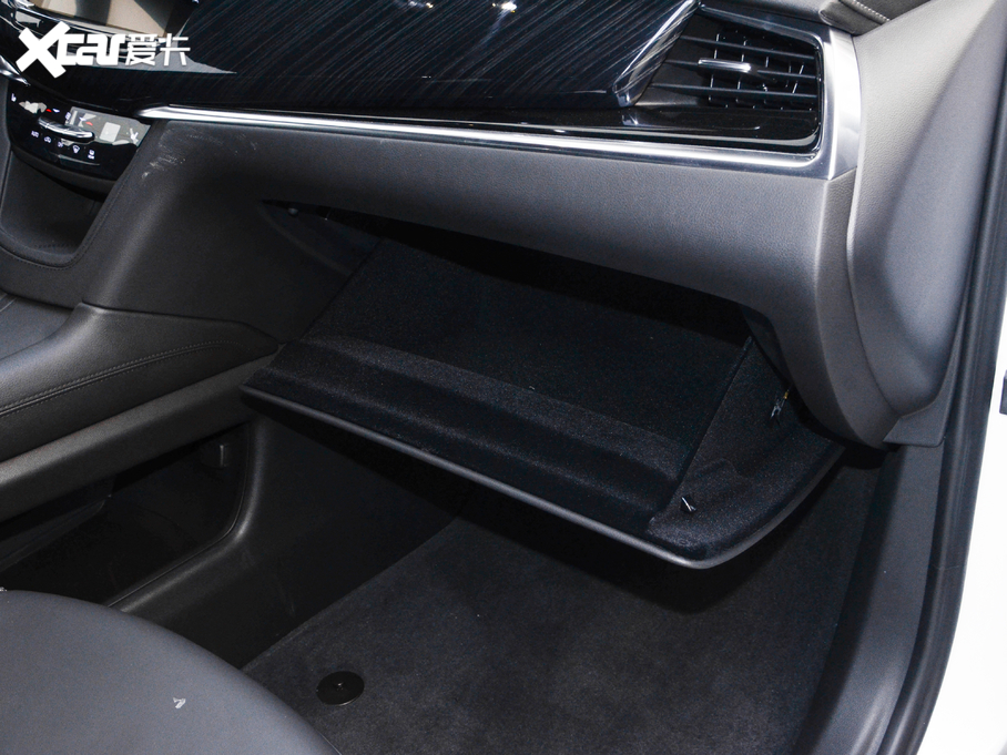 2020PXT6 Ŀ 28T (q)A