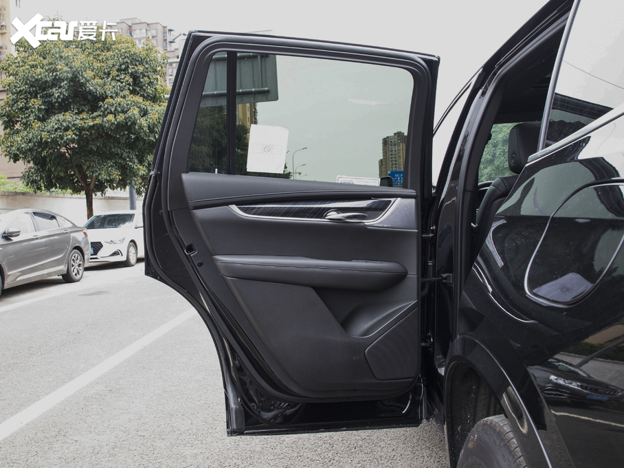 2020PXT6 28T (q)A푰