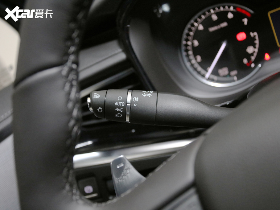 2020PXT6 Ŀ 28T (q)I(lng)\