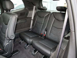 202028T (q)K\(yn)(dng) g