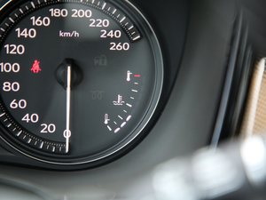 202028T (q)K\(yn)(dng) п؅^(q)