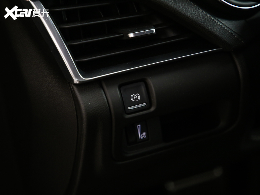 2020PCT5 28T I(lng)\