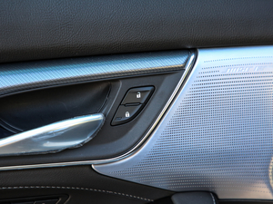 202028T I(lng)\(yn)(dng) g