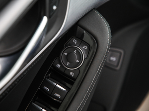 202028T I(lng)\(yn)(dng) g