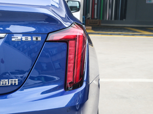 2020款28T 豪华型 尾灯