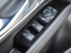 2020��28T �r���� ���{܇�����ƅ^	