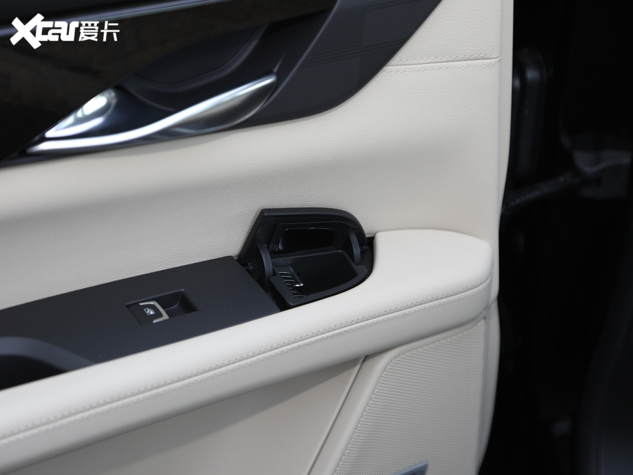 2021��P������CT6 28T �r����