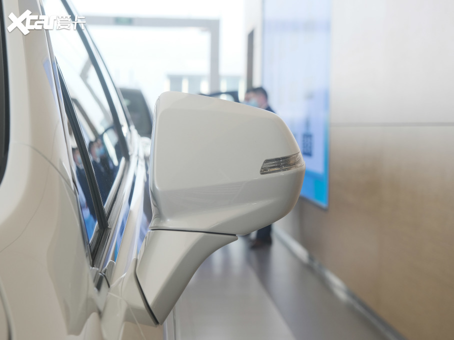 2021PXT5 28T (q)I(lng)\