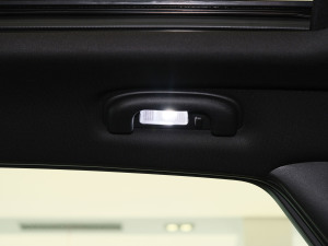 202128T (q)I(lng)\(yn)(dng) g