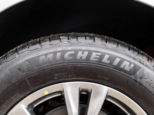 2021Ŀ 28T (q)A ݆̥Ʒ