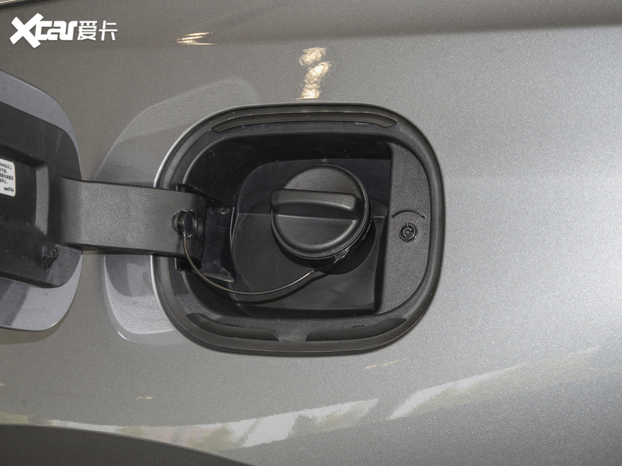 2021PXT6 28T (q)L(fng) 