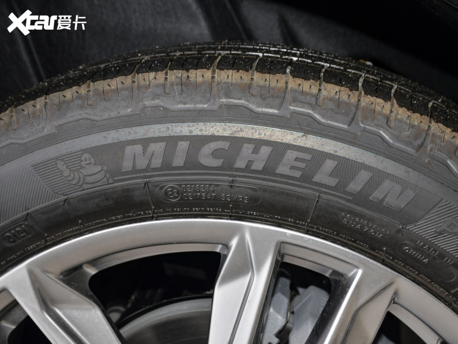 2021PXT6 Ŀ 28T (q)A