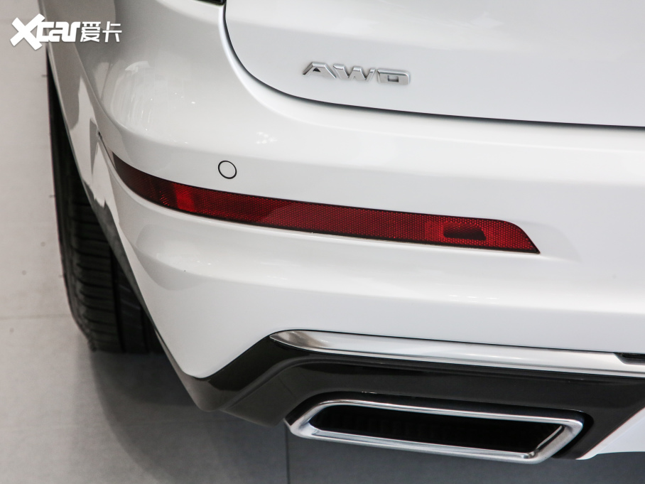 2021PXT6 28T (q)L(fng) 