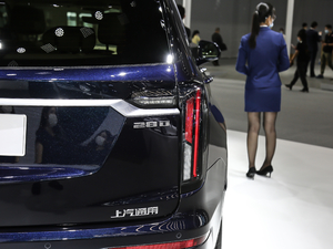 202128T (q)K\(yn)(dng) β