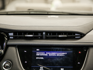 202128T L(fng) {(dio)L(fng)