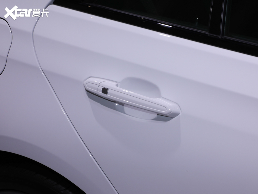 2021��P������CT4 28T ���F��