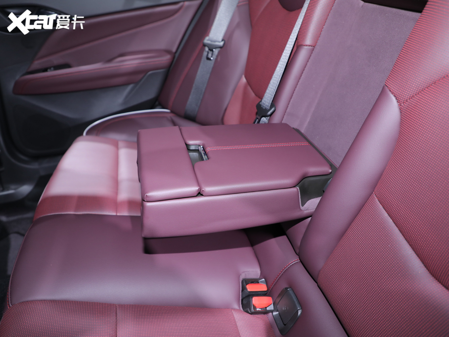 2021��P������CT4 28T ���F��