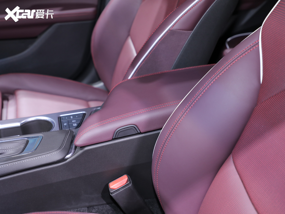 2021��P������CT4 28T ���F��