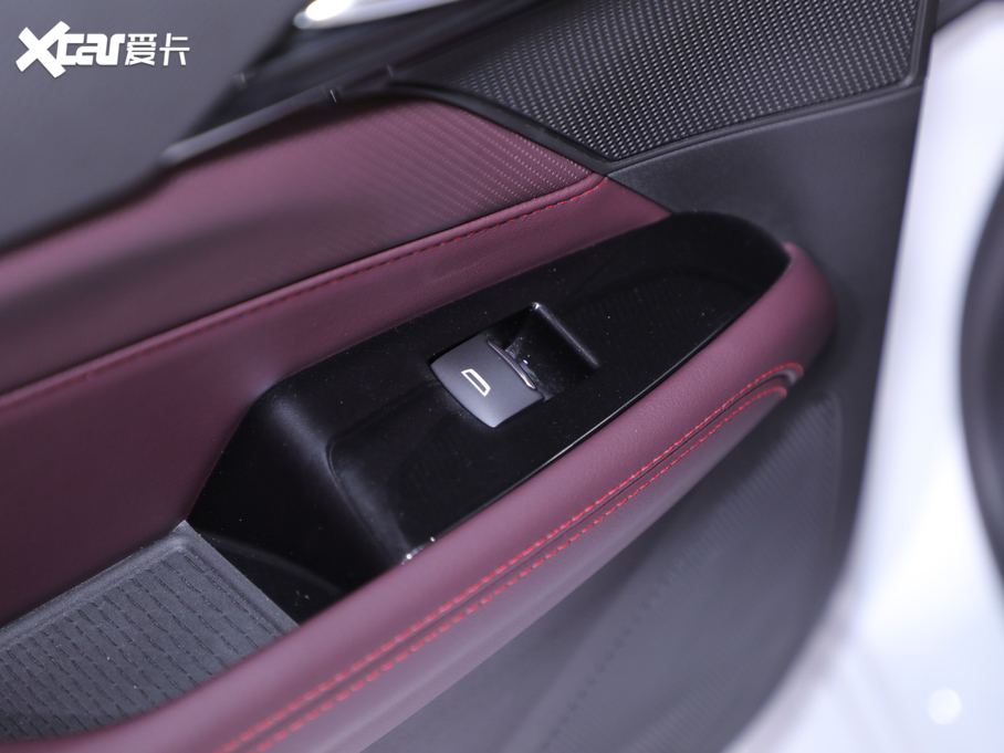 2021��P������CT4 28T ���F��