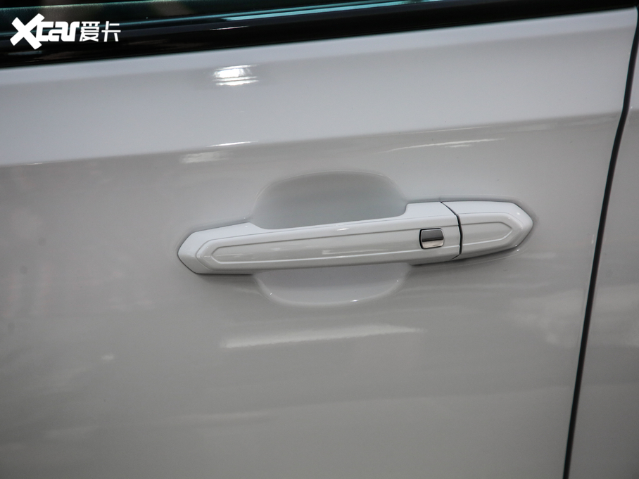 2021��P������CT4 28T ���F��