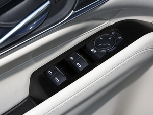 2021��28T �L���� �п؅^