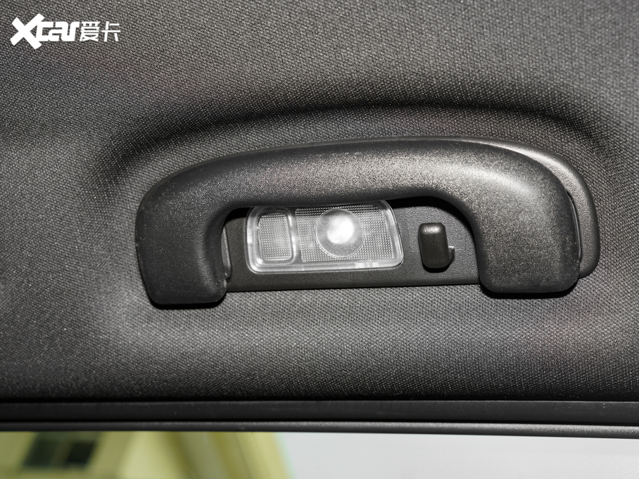 2022��P������XT6 2.0T ���(q��)���A�͘�(bi��o)��(zh��n)�� 6��