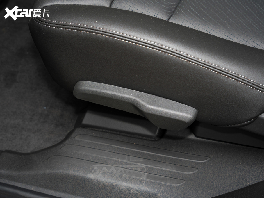 2022��P������XT6 2.0T �����A�͘˜ʰ� 6��