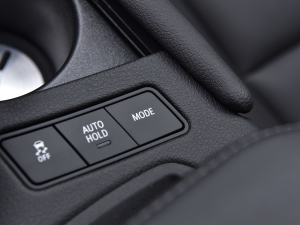 20222.0T (q)L(fng) 6 п؅^(q)