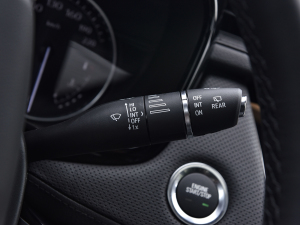 20222.0T (q)L(fng) 6 п؅^(q)