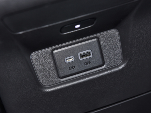 20222.0T (q)L(fng) 6 п؅^(q)