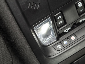 20222.0T (q)A 6 п؅^(q)