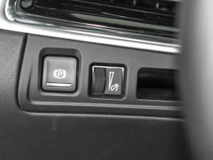 20222.0T (q)F 6 п؅^(q)