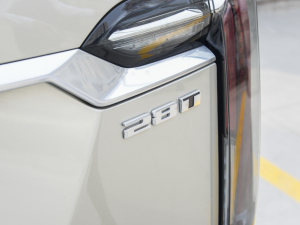 2022款2.0T 四驱铂金型 6座 细节外观