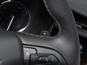 20222.0T (q)A120 6 п؅^(q)