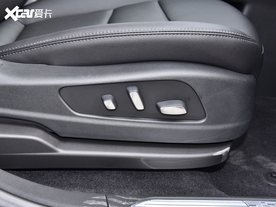 2022��P������XT5 2.0T �����A��