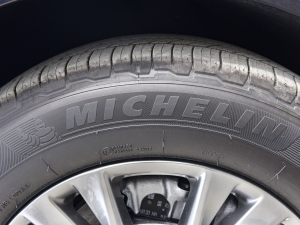 20222.0T (q)A ݆̥Ʒ