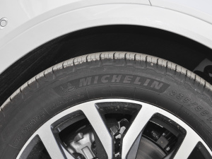 20222.0T (q)K ݆̥Ʒ