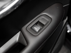 20222.0T (q)L(fng) п؅^(q)