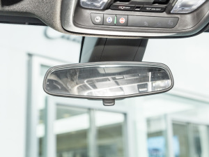 20222.0T (q)L(fng) п؅^(q)