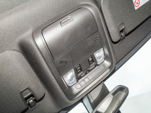 20222.0T (q)L(fng) п؅^(q)