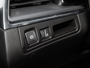 20222.0T (q)L(fng) п؅^(q)