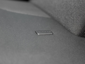 20222.0T (q)L(fng) п؅^(q)