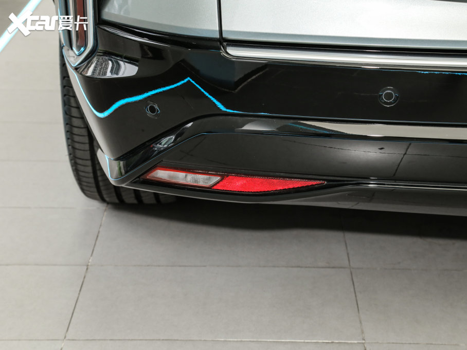 2022I(lng)QJ (q)L(zhng)m(x)F