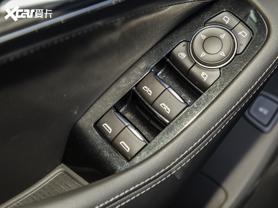 2022��P������CT5 28T ���A��(�˜ʰ�)